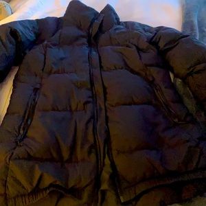 Perfect condition north face jacket worn under another jacket once or twice ski